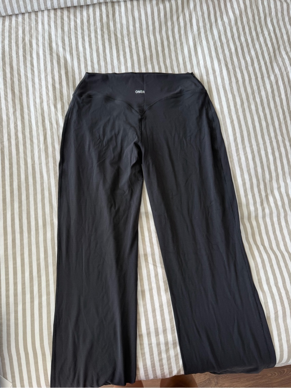 Oner Active Soft Black Soft Motion Wide-Leg Yoga Pants